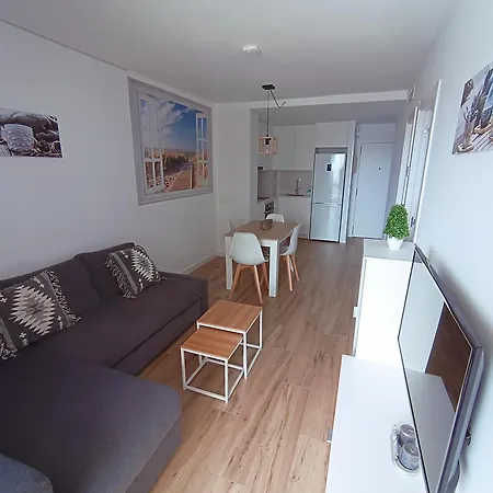 Nuevo En Totalmente Reformado Con Parking Privado Calella