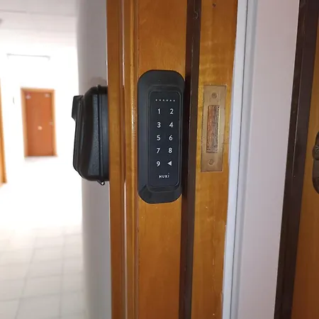 Appartamento Nuevo En Totalmente Reformado Con Parking Privado