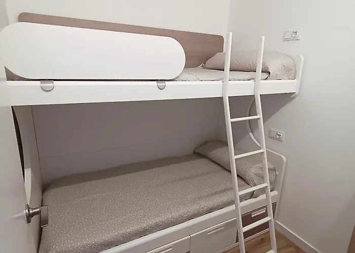 Nuevo En Totalmente Reformado Con Parking Privado * Calella