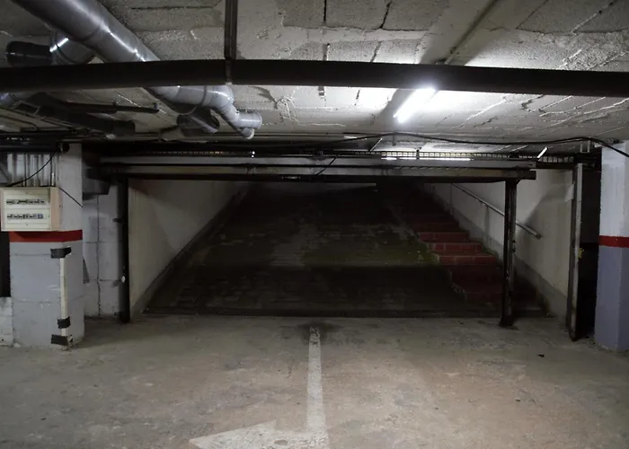 Appartement Nuevo En Totalmente Reformado Con Parking Privado *