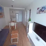 Nuevo En Totalmente Reformado Con Parking Privado Apartmán Calella
