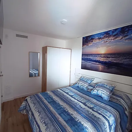 Nuevo En Totalmente Reformado Con Parking Privado Apartman