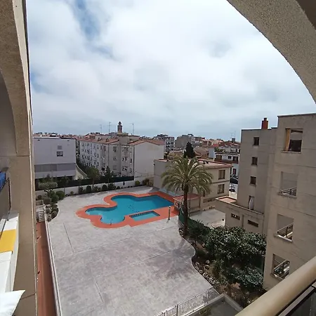 Nuevo En Totalmente Reformado Con Parking Privado Apartman Calella